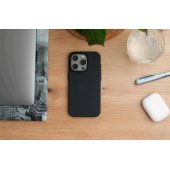 MagStick Shell dėklas iPhone 17 Pro, juodas