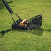 Fiskars Stay Sharp Max mechaninė vejapjovė - 1000591