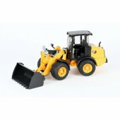 CAT compact articulated wheel loader, model vehicle