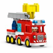 10473 Fire Truck with Hose and Firefighter