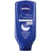 Nourishing body lotion in the shower (dry skin)