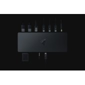 "Thunderbolt™ 4 Dock Chroma "Black