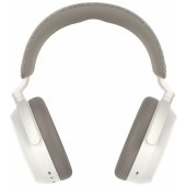 Momentum 4 White
