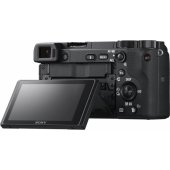 Alpha ILCE-6400 + 18-135mm Black