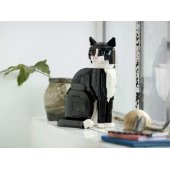 Tuxedo Cat 21349