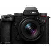 Lumix DC-S5 II + 18-40mm