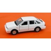 Welly Polonez Caro Plus 1:39 baltas WELLY