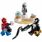 30707 Venom®s Museum Robbery