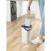 LA00000008EU7 Flat Head Mop & Bucket