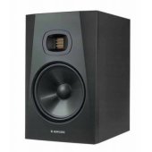 T8V Black