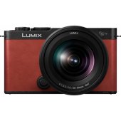 Lumix S9 Crimson Red + 20-60 F/ 3.5-5.6