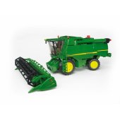 John Deere Combine Harvester T670i (02132)