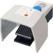 Siemens single foot switch with cover grey metal 2Z 2R 2 steps