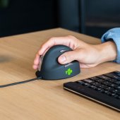 Ergonomic mouse for right-handed users HE USB large