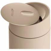 Carter puodelis su slankiu dangteliu 473 ml, smėlio spalvos