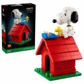 21368 Peanuts: Snoopy®s Doghouse